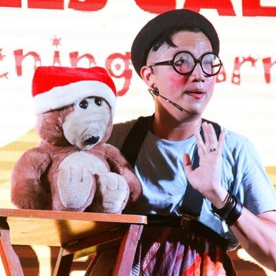 12 Mr.john S Puppet Show